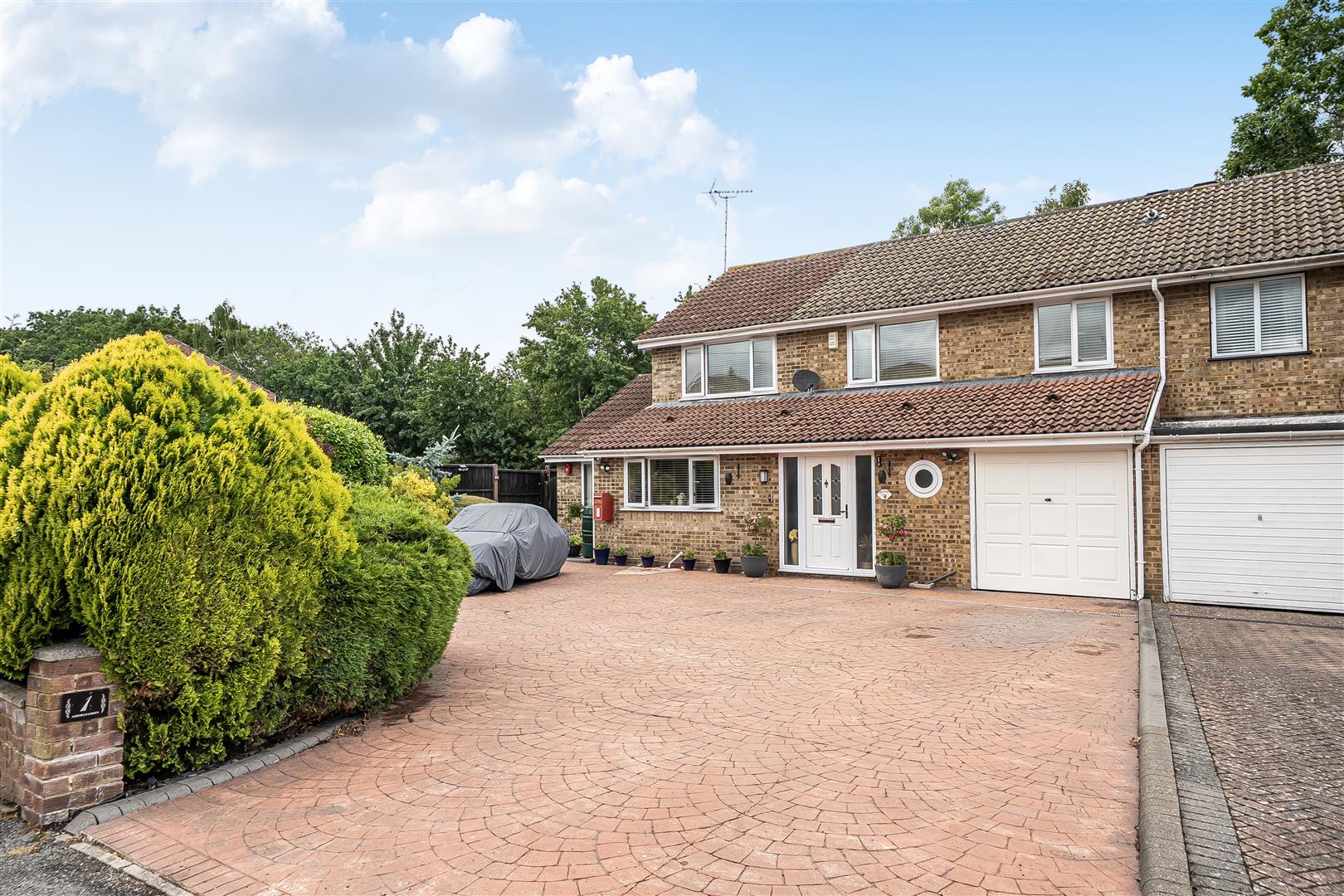 Ashfield Green, Yateley, Hampshire